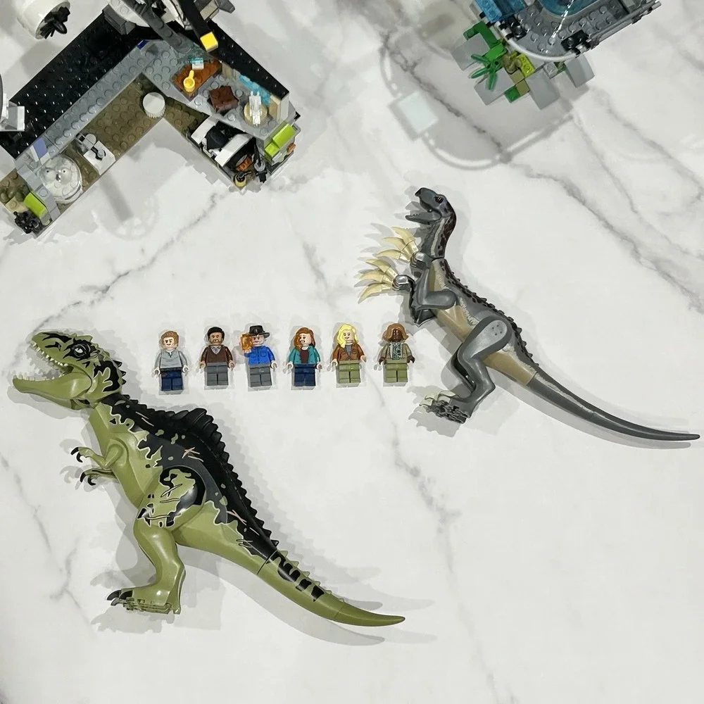 LEGO Jurassic World: Giganotosaurus & Therizinosaurus Attack (76949) COMPLETE